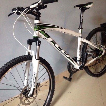 Show bike 6b332fa4 6b62 43d2 9b97 a84bd8bfa34b